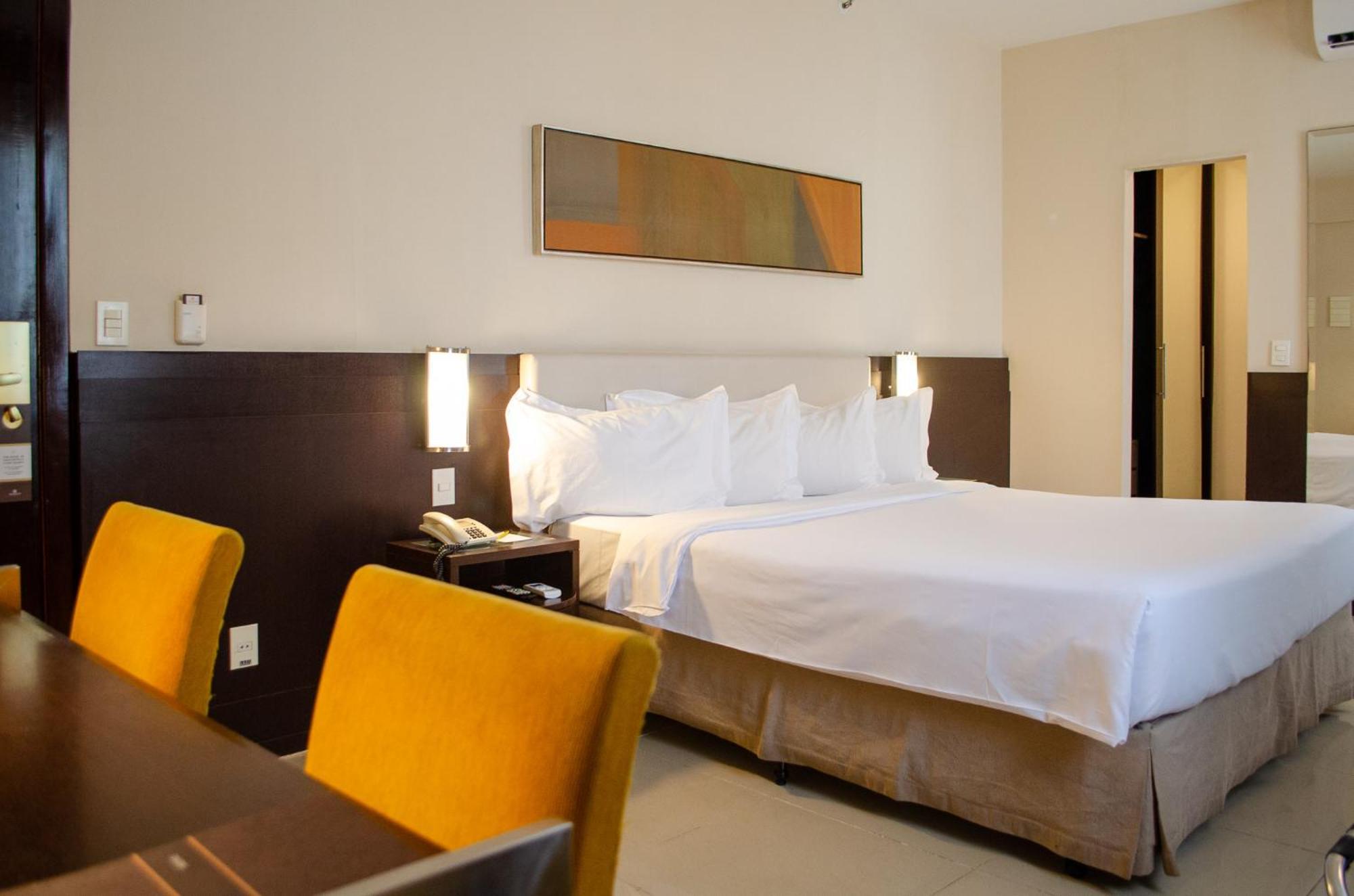 Royal Boutique Savassi Hotel 벨루오리존치 외부 사진 A typical room at the hotel