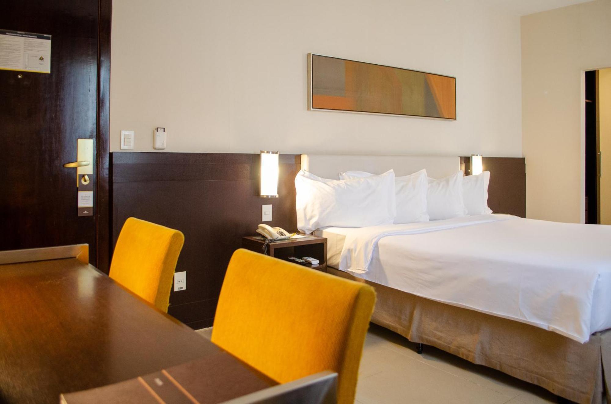 Royal Boutique Savassi Hotel 벨루오리존치 외부 사진 A room at the hotel